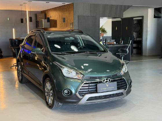 HYUNDAI HB20X 1.6 16V STYLE FLEX 4P AUTOMÁTICO HYUNDAI HB20X 1.6 16V STYLE FLEX 4P AUTOMÁTICO